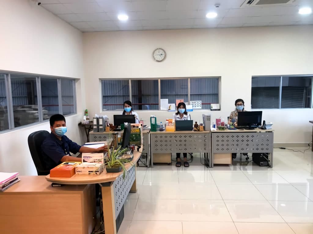 ベトナム金属加工工場(SAN-EI VIETNAM社)のオフィス
