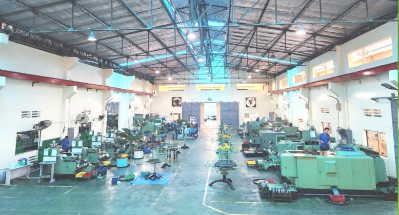 ラムビエンボルト有限会社_工場